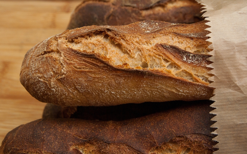 ecommerce-PUGET SUR ARGENS-min_dish-food-baking-cuisine-bread-bakery-399077-pxhere.com